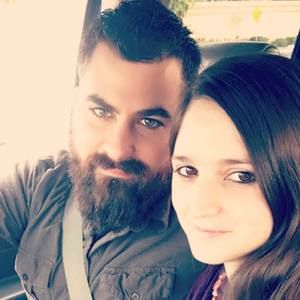 Meet your Posher, Dara